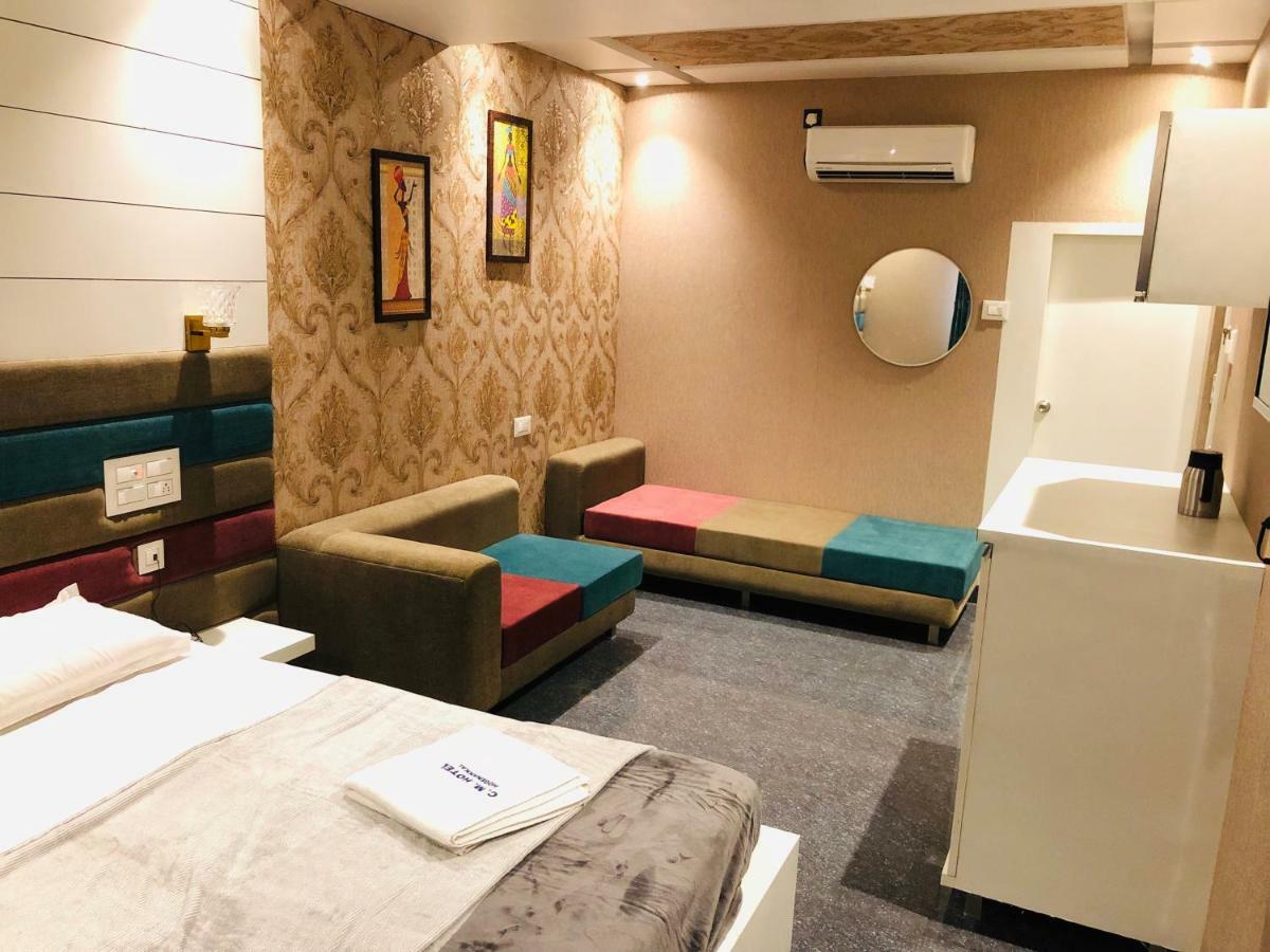 C.M. Hotel Pennagaram 外观 照片